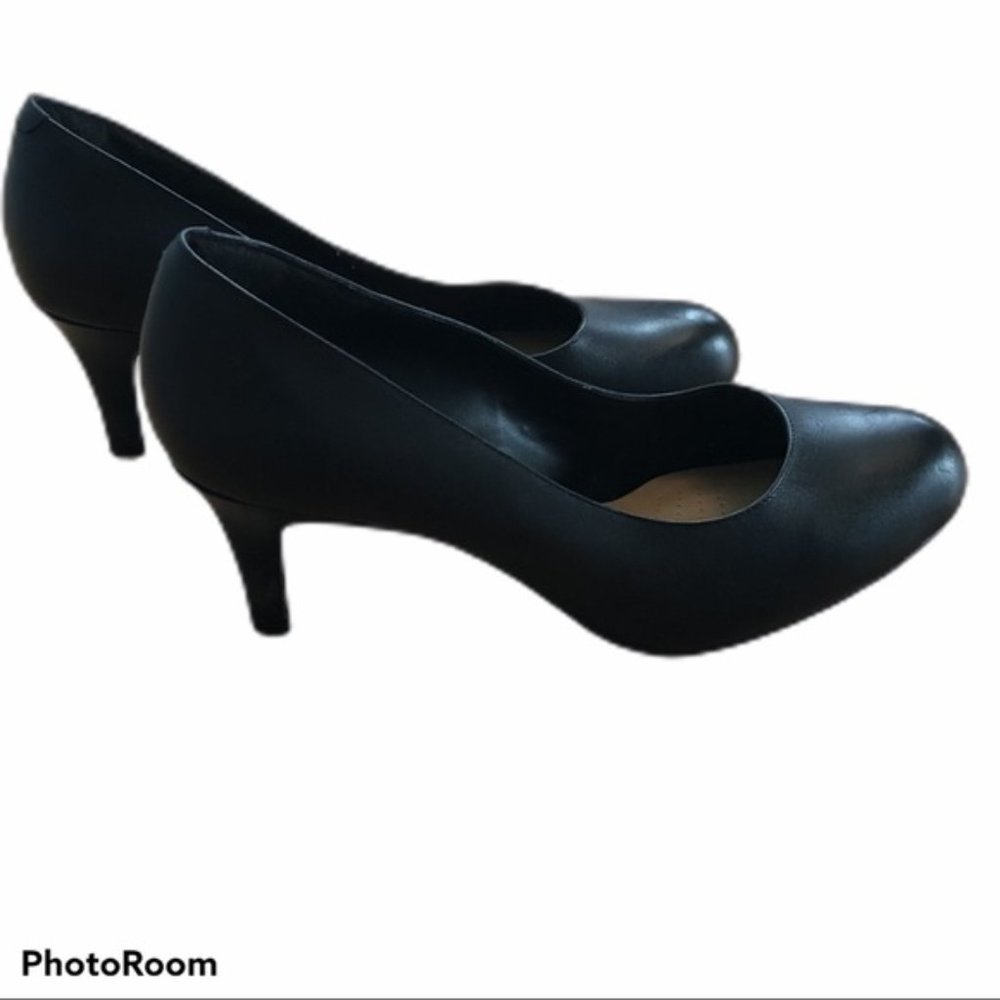 Clark’s Comfort Cushion Black Heel